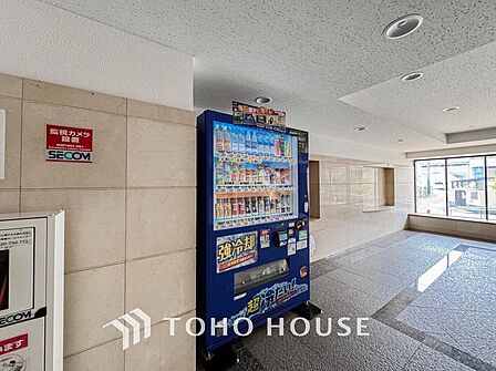 マンション内のお手入れ・管理もしっかり行き渡っております。エントランスや廊下などの共用部はいつも美しく清掃されており、住まう人の誇りを満たすとともに、大切な資産価値を将来まで末永く守り続けてくれます。