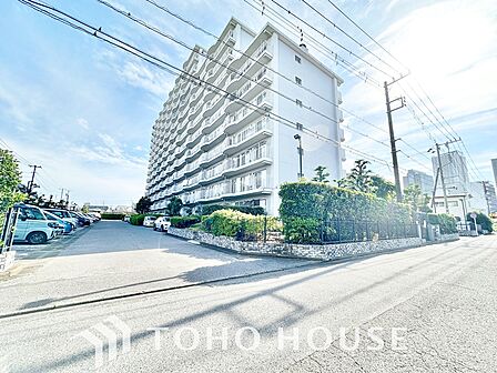 ここから始まる「日常」はご家族にとって大切な時間となります。だからこそ少しでも豊かに少しでも快適に。―通風や採光、間取りのこだわりから資金計画まで、住まい購入の不安や疑問に心を込めてお答えいたします。