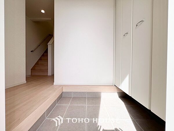 玄関を拡大表示