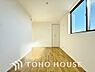 子供部屋：お子様の心と身体を見守る子供部屋として、小さな自立心を育むお部屋作り、を見越してご覧下さい。プライベートな時間を大切にしながら、のびのびと自分らしさを育み、健やかに成長できる、快適な空間を実現します。