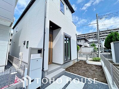 外観:住まいの本質の部分から、住み心地や安全性を見つめ直しました。 外観:住まいの本質の部分から、住み心地や安全性を見つめ直しました。