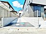 駐車場：自転車やバイクなど、ゆとりのある敷地で置き場所に困ることはないでしょう。