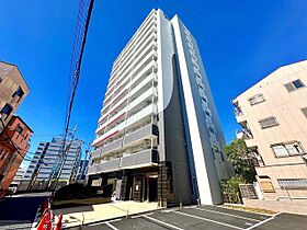 大阪府大阪市淀川区十三本町２丁目4-14（賃貸マンション1DK・8階・25.44㎡） その1