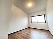 広々とした居住空間は日々の暮らしを彩り、心のやすらぎと満足感を与えてくれます♪