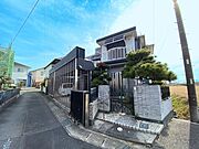 建物面積149ｍ2超えの5LDK！部屋数も充実しておりご家族が多くても安心の一戸建てです♪
