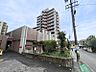 外観：主要幹線道路にアクセスしやすい立地です
