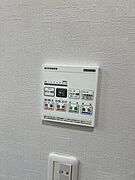 浴室乾燥暖房機付き