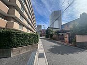 前面道路を含む現地写真