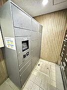 宅配ボックス付きで安心便利