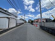 前面道路を含む現地写真