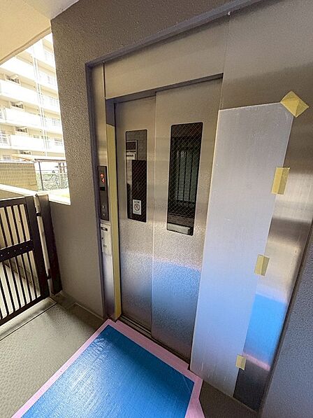 エレベーター