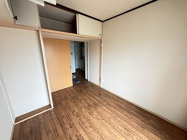 寝室