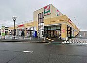 ヨークフーズ東岩槻店（1869m）