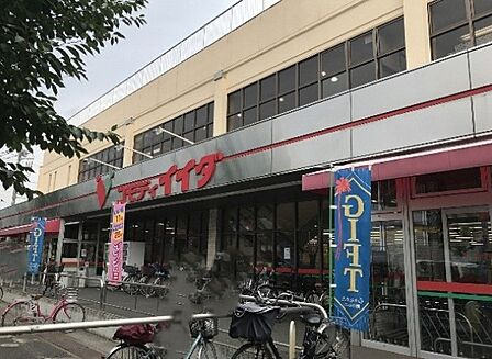 コモディイイダ 七里店(2722m)