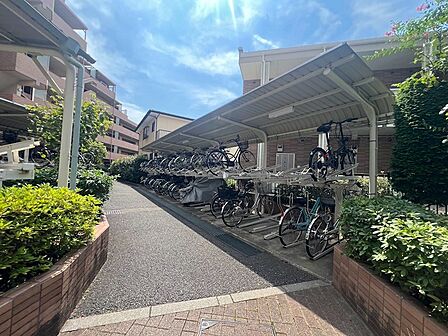 駐輪場