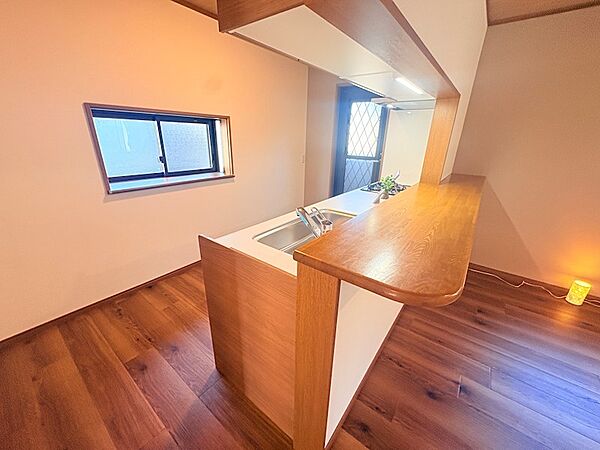 キッチンを拡大表示
