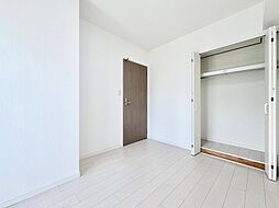 寝室の画像