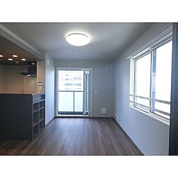 Ｄ−ＲＯＯＭ羅漢町