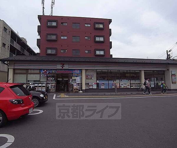 画像24:セブンイレブン京都常盤店まで259m 丸太町通りのマツモトに西側にございます。