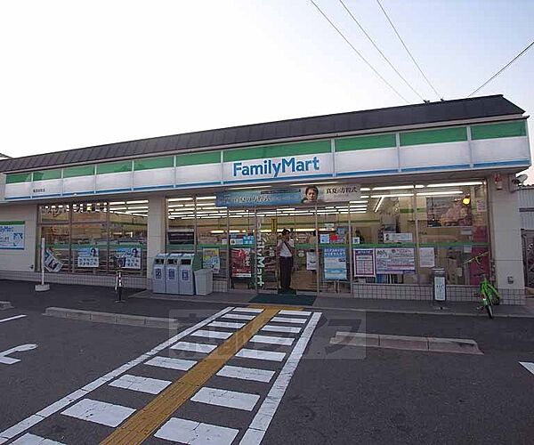 画像23:ファミリーマート梅津段町店まで337m 梅津段町の交差点を西にいってすぐです。