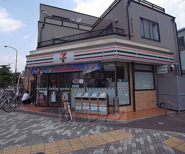 画像30:セブンイレブン京都千本三条店まで166m 二条駅の南に位置します。