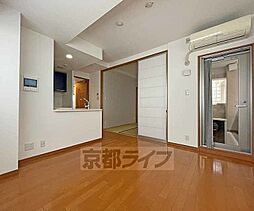 コンフォール西院淳和院 204 2階3LDKのリビング/ダイニング