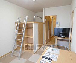 レオパレス西ノ京円町 4階1Kのリビング/ダイニング