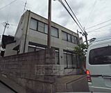 京都宇多野郵便局まで250m 国道162号線沿い、福王子神社の西側にございます。