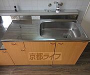 作業スペース広いです