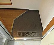 段差の少ない玄関です