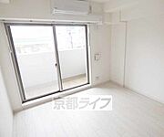 明るいお部屋です。