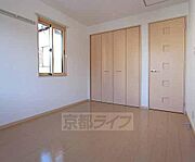 広々とした部屋です。