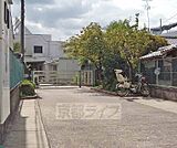 深草保育園まで531m