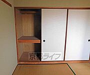 落ち着いた和室です。