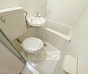 ユニットバスのトイレです。