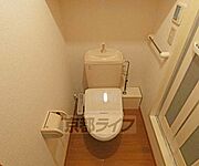 ウォシュレット付きです