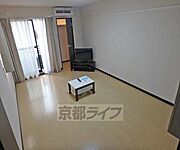 清潔感のある綺麗な内装です