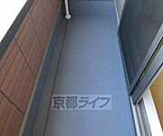 幅員の広いバルコニーです