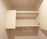 トイレ収納です。