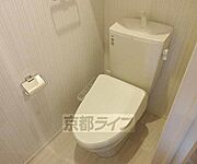 ウォシュレット付きのトイレです・