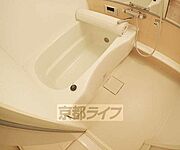 清潔感のあるお風呂です