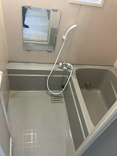 浴室を拡大表示