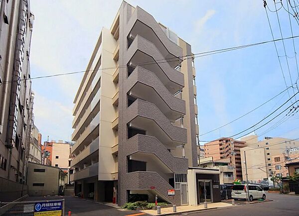 apartment 岩手県盛岡市盛岡駅前通15-4
盛岡駅前通の賃貸情報を見る
物件地図