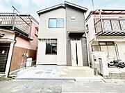 たっぷりの陽光と心地よい風が舞い込む住まい