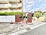 エントランス：落ち着いた雰囲気のエントランス