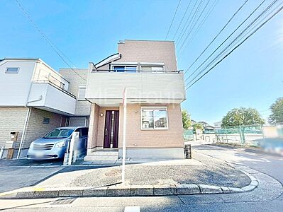 外観:暮らしやすさと居心地の良さにこだわったシンプルで飽きのこないデザイン! 外観:暮らしやすさと居心地の良さにこだわったシンプルで飽きのこないデザイン!