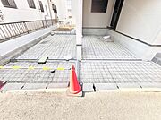 ビルトインタイプは大切なお車を傷や汚れから守ることができます。