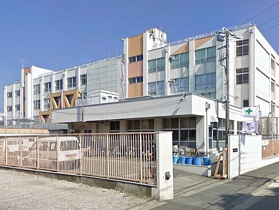 小学校 500...
