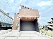たっぷりの陽光と心地よい風が舞い込む住まい