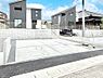 駐車場：生活に欠かせない駐車スペース。